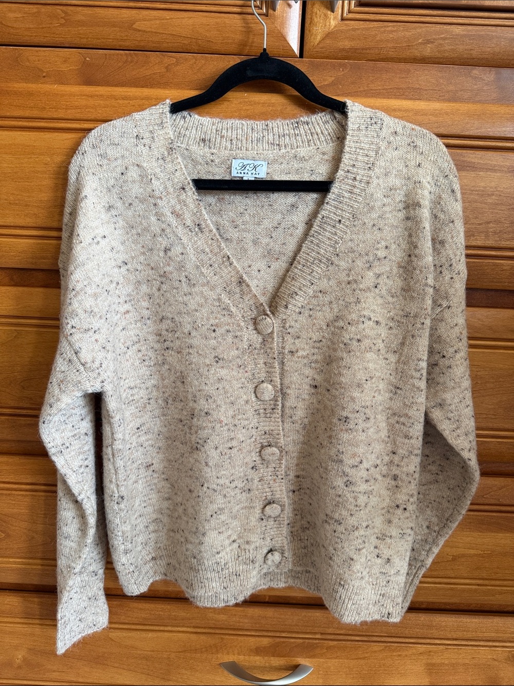 NWOT ANNA KAY Speckled Beige V-Neck Cashmere Blend Button Cardigan